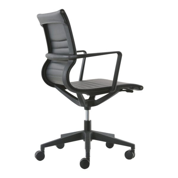 Buro Diablo boardroom chair with arms, Perth executive seating